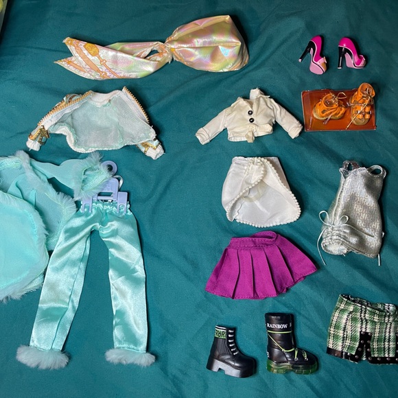 Rainbow High dolls (read descrip.) - Picture 10 of 16